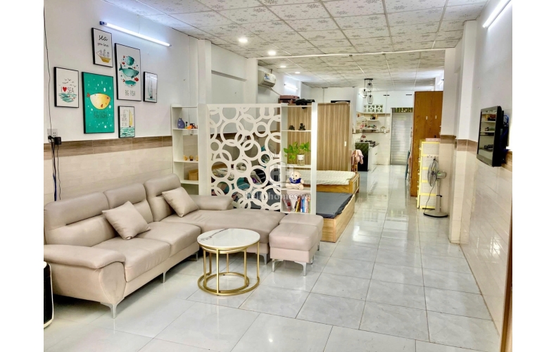 Nhà cấp 4, hẻm xe hơi 5m, đường Nguyễn Văn Quá, Phường Đông Hưng Thuận, Quận 12