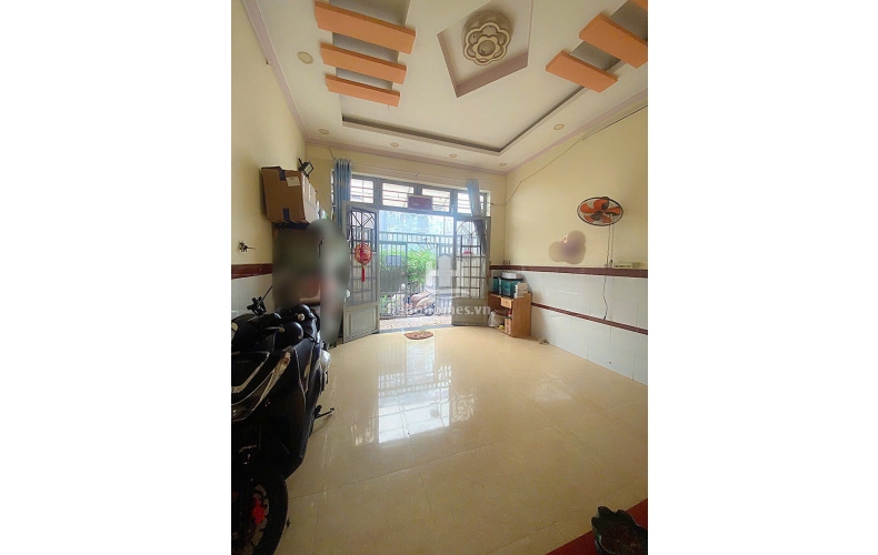 Bán nhà Nguyễn Văn Quá Q12, 4.2x20m, hẻm xe hơi, gần rạp Galaxy, 4tỷ8