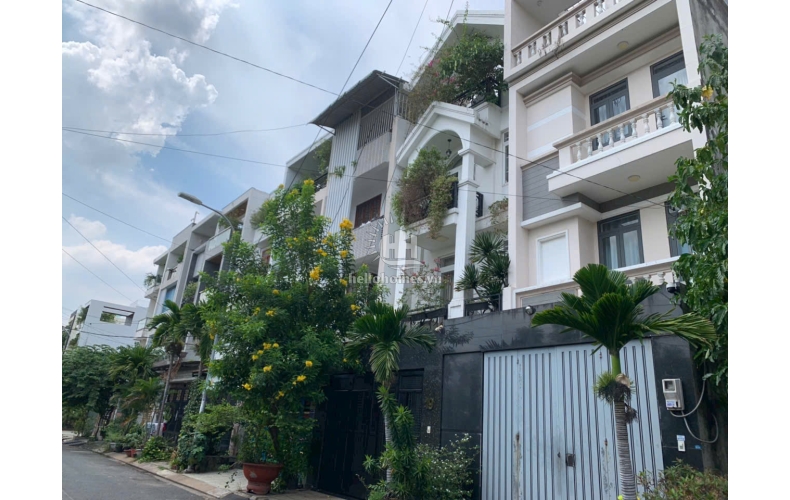 Bán Nhà Đúc 3 Tầng KDC An Sương Quận 12, 4,5x20, Gara Ô Tô, SH Hoàn Công, Giá 8.5 Tỷ