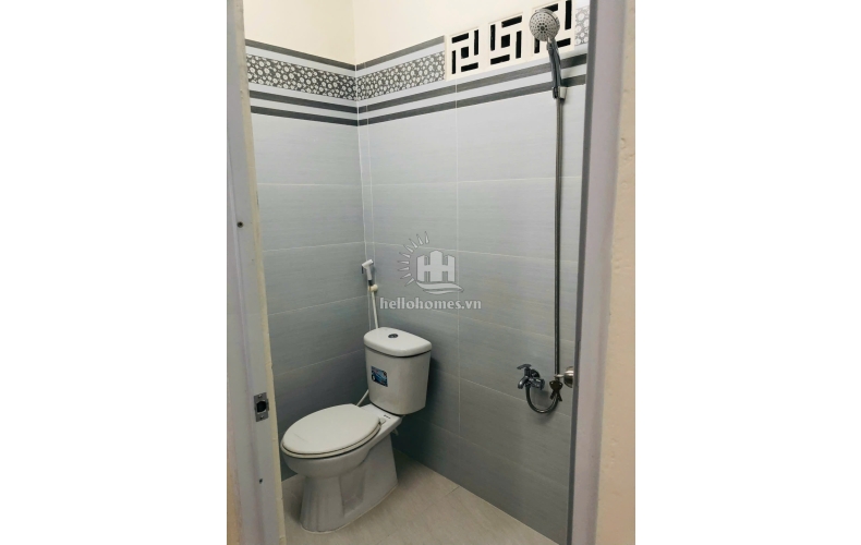 Bán nhà đúc lửng, sổ riêng, hẻm 8m Trường Chinh, Quận 12, 4,5x13m, giá 4 tỷ 600