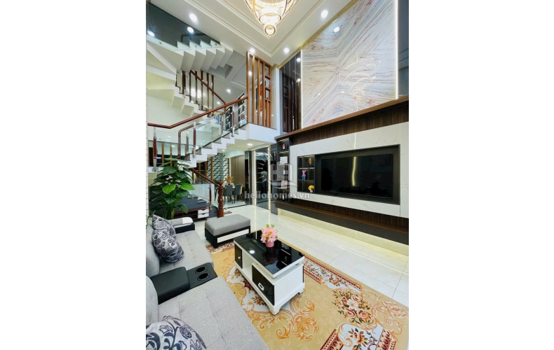 Nhà đẹp 1 lửng, 3 lầu, hẻm xe hơi 5m gần bờ kênh Tham Lương, P.15, Gò Vấp, 4x13m, 6 tỷ 900