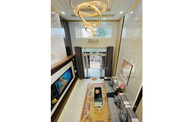 Nhà đẹp 1 lửng, 3 lầu, hẻm xe hơi 5m gần bờ kênh Tham Lương, P.15, Gò Vấp, 4x13m, 6 tỷ 900