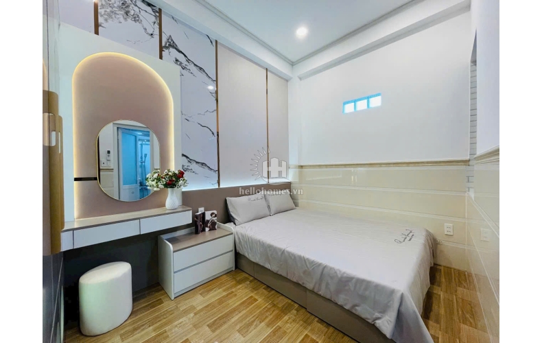Nhà đẹp 1 lửng, 3 lầu, hẻm xe hơi 5m gần bờ kênh Tham Lương, P.15, Gò Vấp, 4x13m, 6 tỷ 900