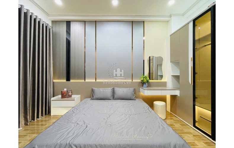 Nhà đẹp 1 lửng, 3 lầu, hẻm xe hơi 5m gần bờ kênh Tham Lương, P.15, Gò Vấp, 4x13m, 6 tỷ 900