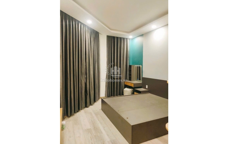 Bán nhà đúc 3 tầng hẻm xe hơi đường Nguyễn Văn Quá, Quận 12, 4,5x9m, 2 lầu, 3 tỷ 950